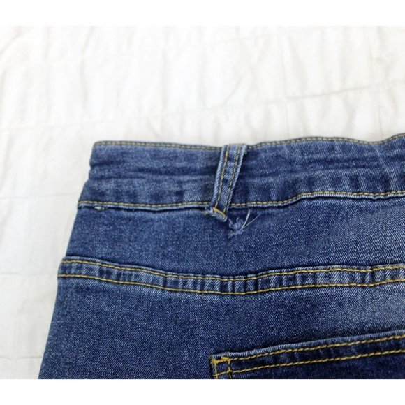 Rose Gal Woman Sz 5XL Dark Wash Jeans Distressed Red & Black Plaid Fabric Under - Picture 5 of 7